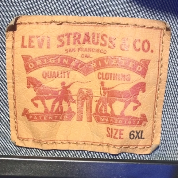 1 Men's Levi's, Jean Jacket, NWOT, Never Worn, Dark Wash, Size 6xl - Picture 2 of 4